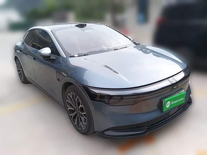 Фото 26 - Zeekr 007