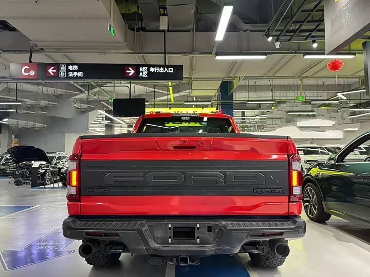 Фото 5 - Ford F-150 Raptor