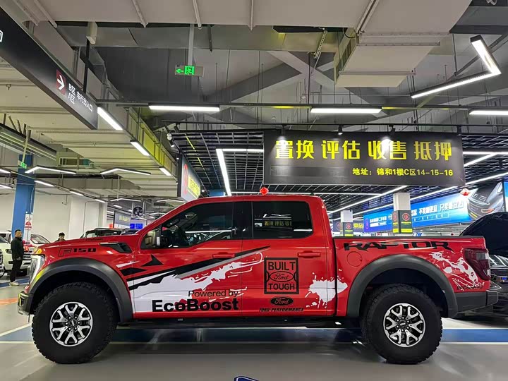 Фото 7 - Ford F-150 Raptor