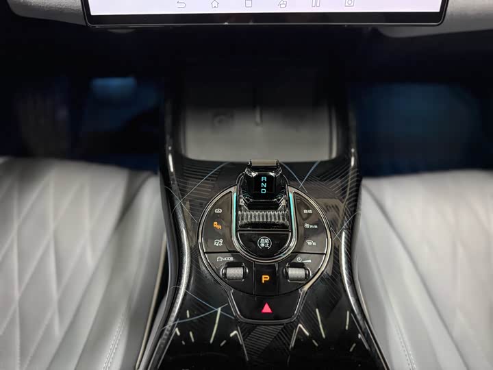 Фото 14 - BYD Seal