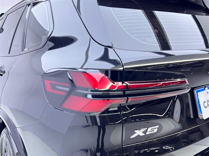 Фото 10 - BMW X5