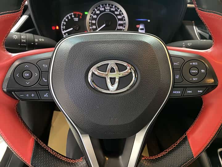 Фото 18 - Toyota Levin