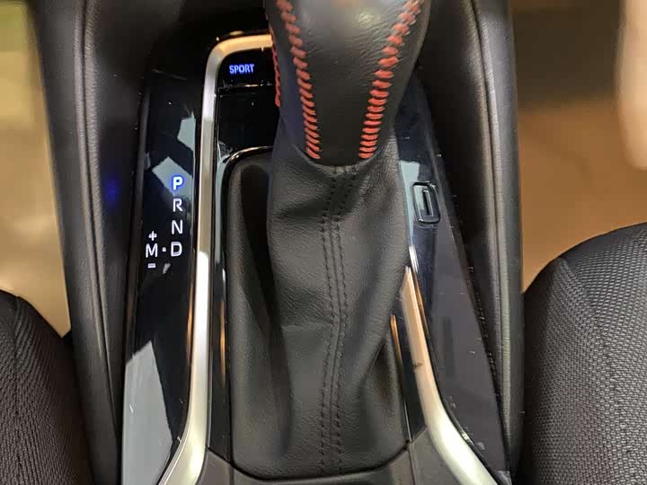 Фото 19 - Toyota Levin