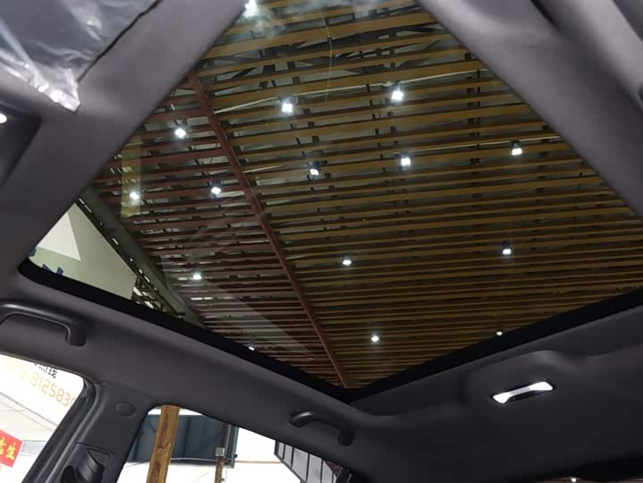 Фото 16 - Changan UNI-T