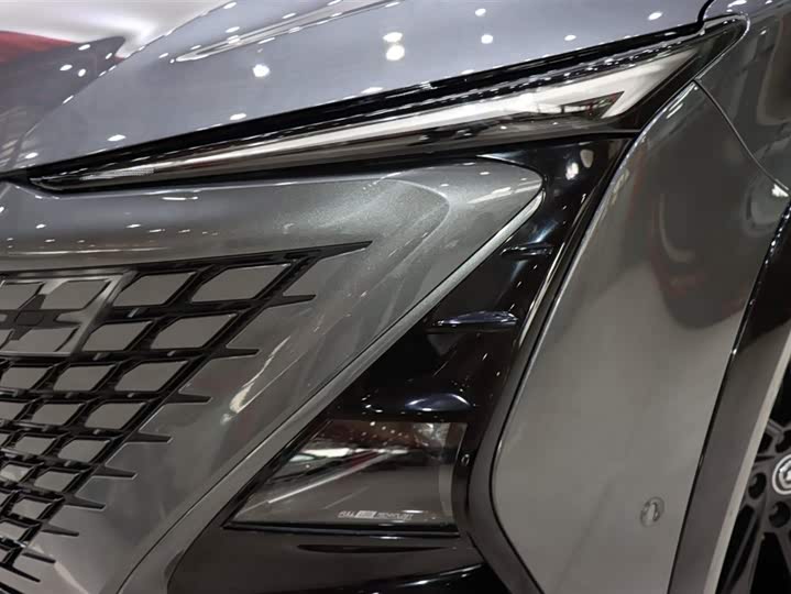 Фото 7 - Changan UNI-T