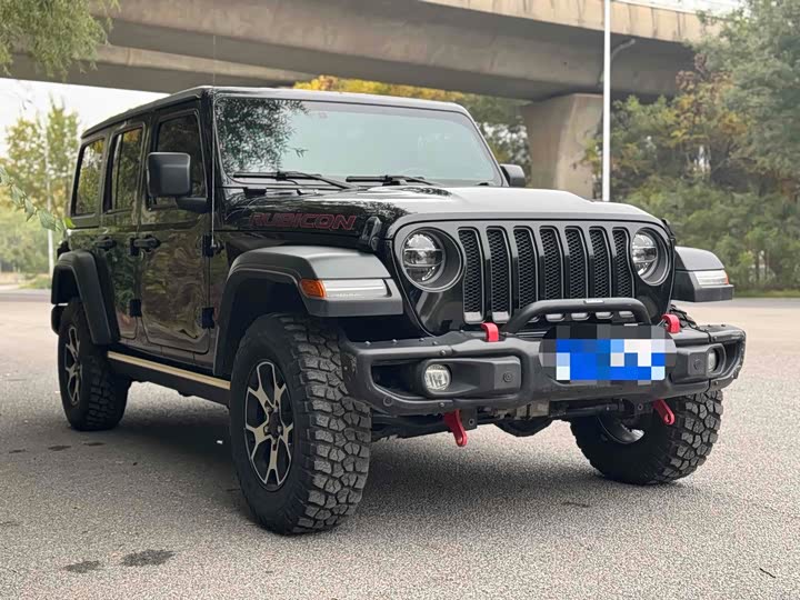 Фото 3 - Jeep Wrangler