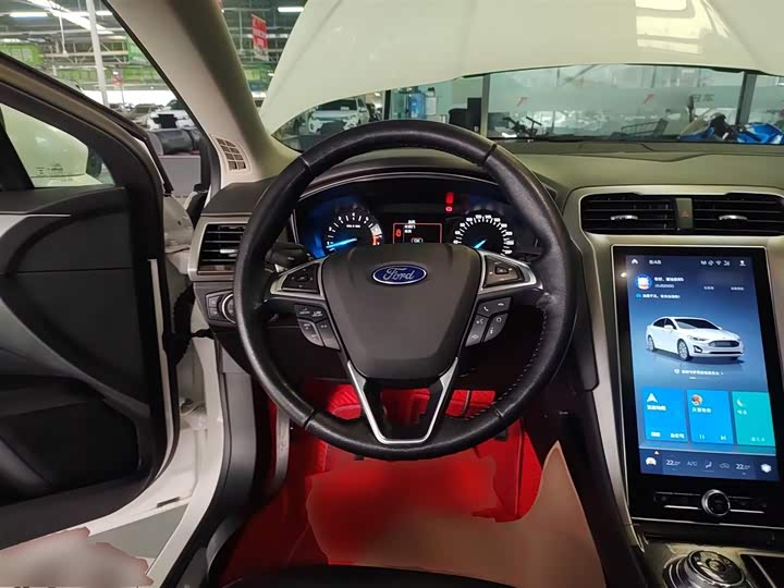 Фото 11 - Ford Mondeo