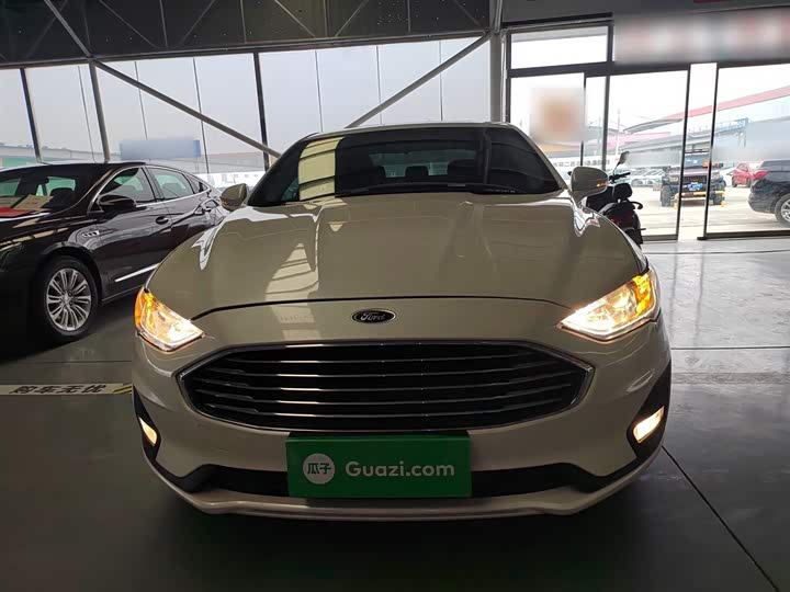 Фото 3 - Ford Mondeo