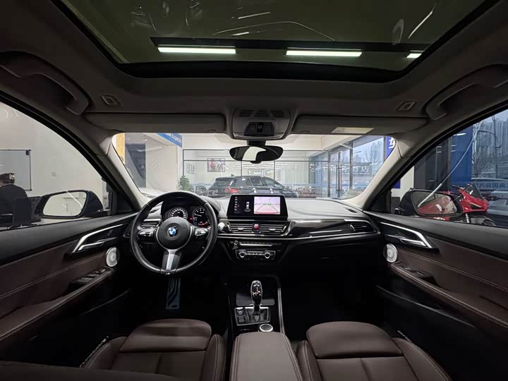 Фото 17 - BMW 1 Series