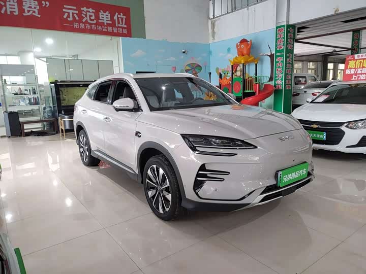 Фото 3 - BYD Song Plus Hybrid/EV