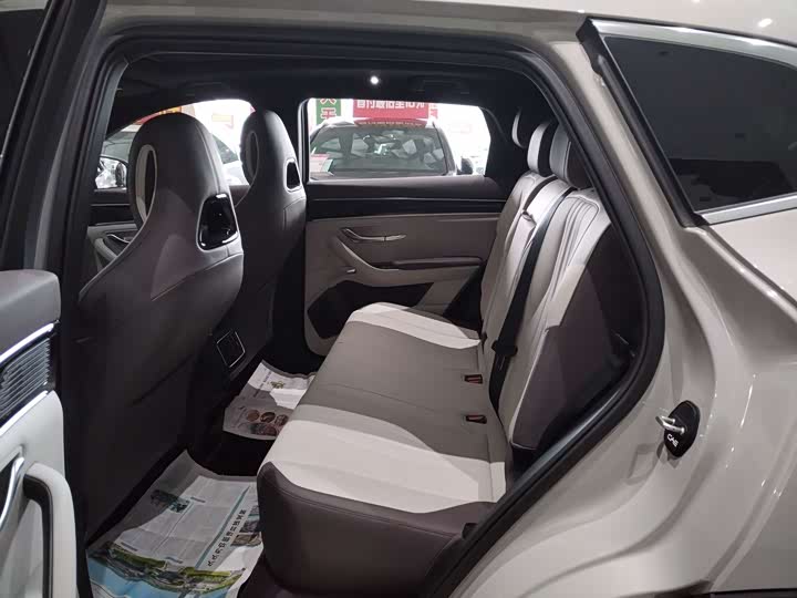 Фото 6 - BYD Song Plus Hybrid/EV