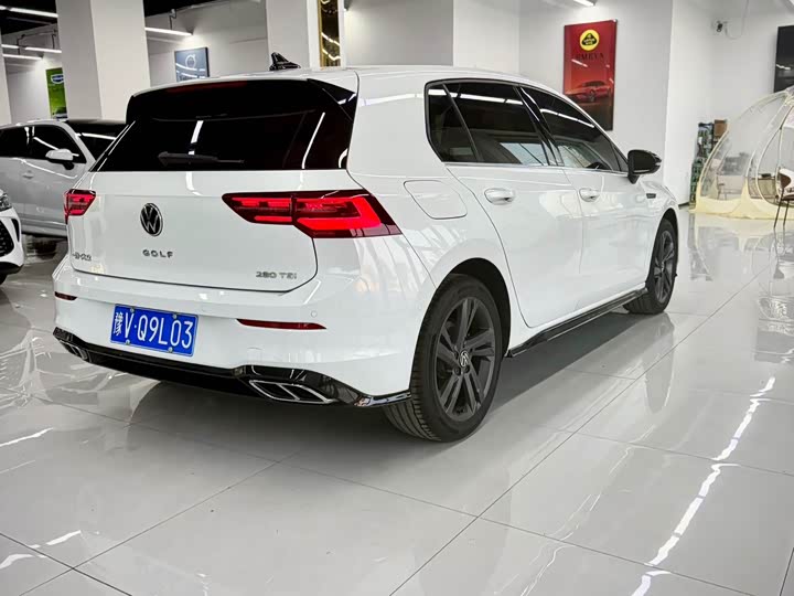 Фото 6 - Volkswagen Golf