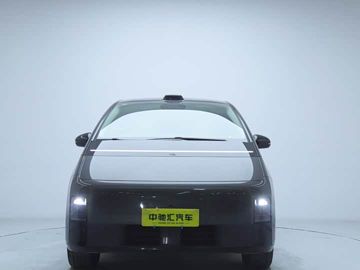 Фото 2 - LiXiang Mega