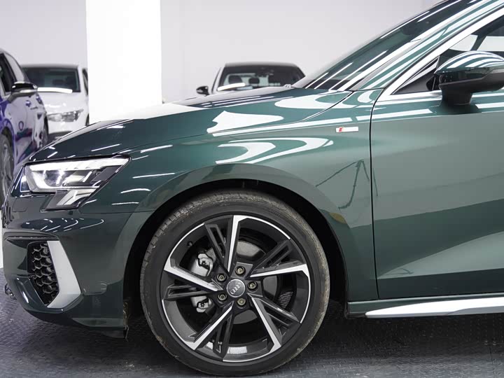 Фото 9 - Audi A3