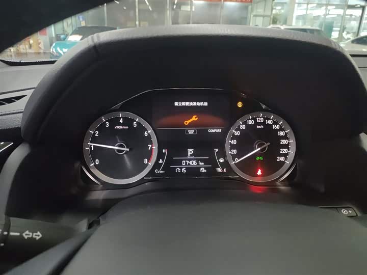 Фото 12 - Honda UR-V