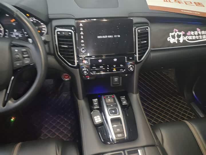 Фото 13 - Honda UR-V