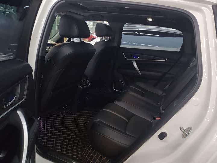 Фото 17 - Honda UR-V