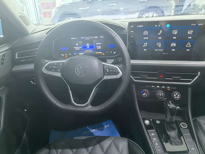 Фото 10 - Volkswagen Sagitar L