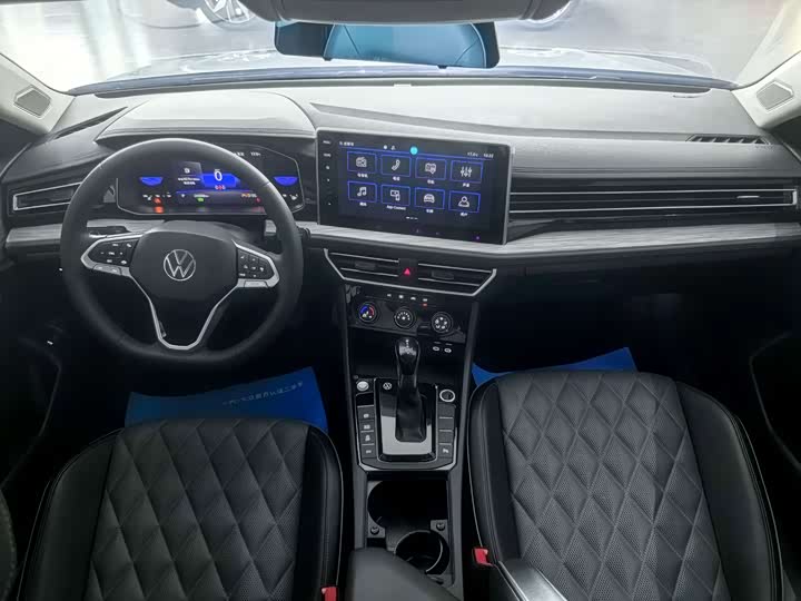 Фото 8 - Volkswagen Sagitar L