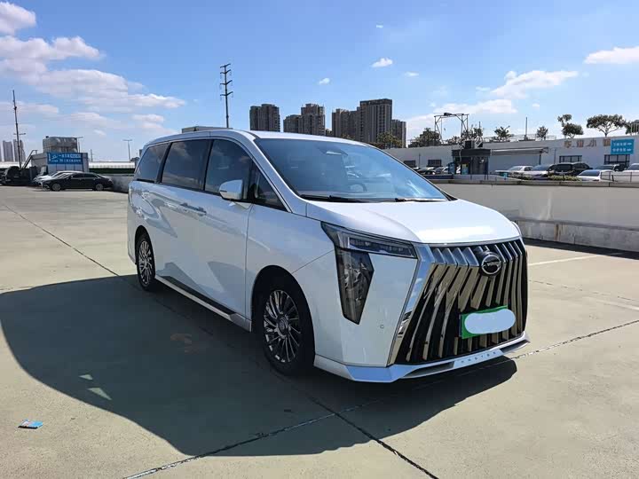 Фото 3 - GAC Trumpchi M8