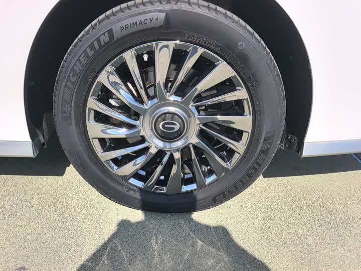 Фото 8 - GAC Trumpchi M8