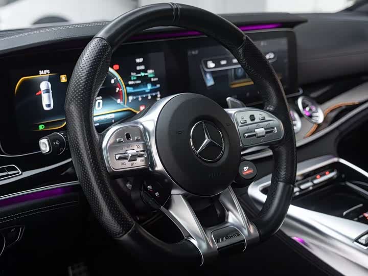 Фото 3 - Mercedes-Benz AMG GT