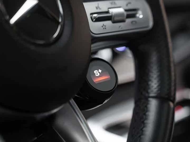 Фото 4 - Mercedes-Benz AMG GT