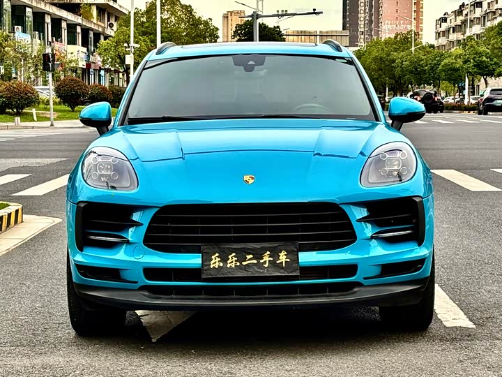 Фото 2 - Porsche Macan