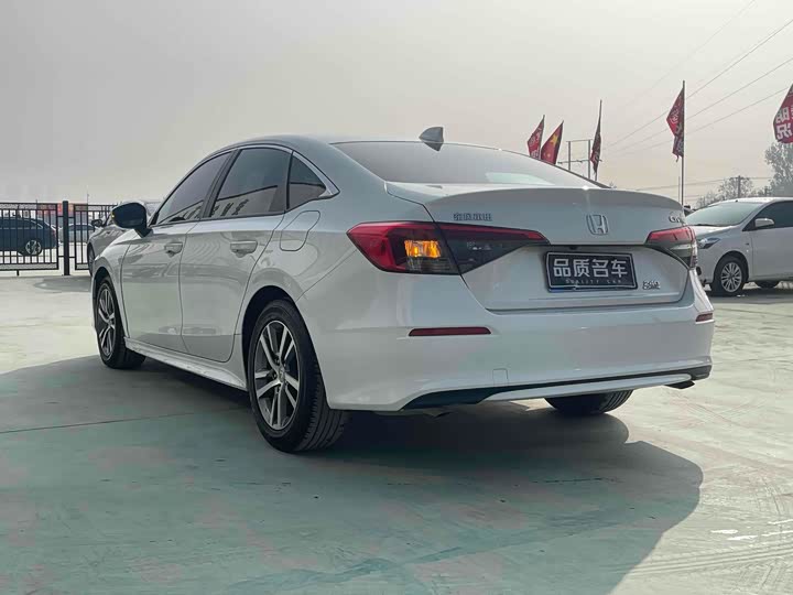 Фото 9 - Honda Civic