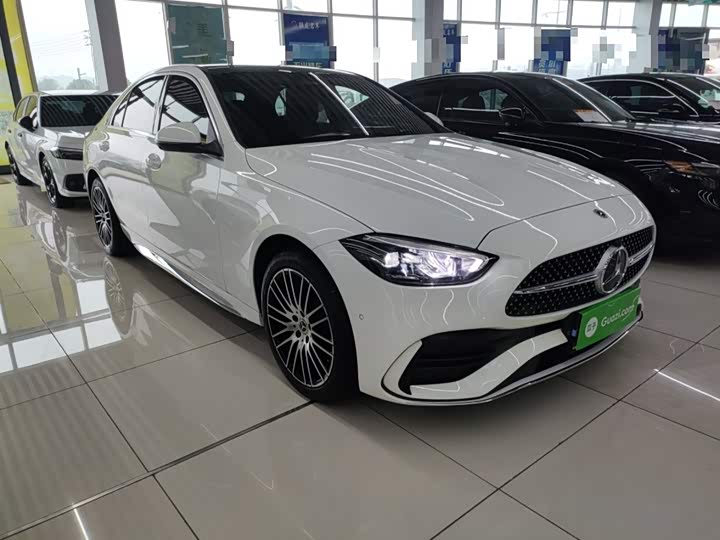 Фото 4 - Mercedes-Benz C-Class