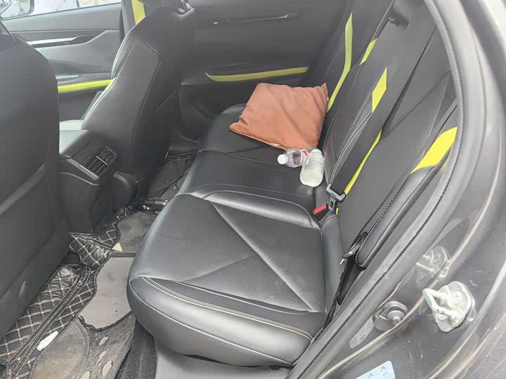 Фото 12 - Changan UNI-V