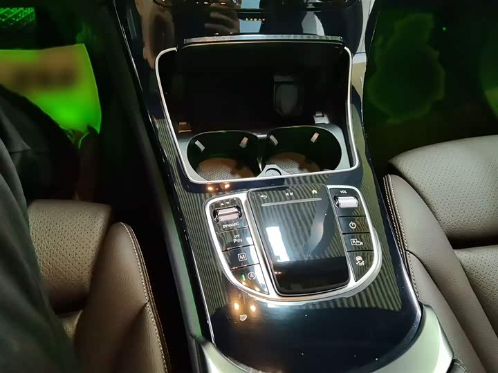 Фото 9 - Mercedes-Benz GLC-Class