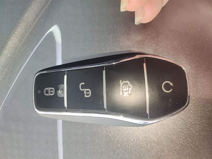 Фото 9 - BYD Han