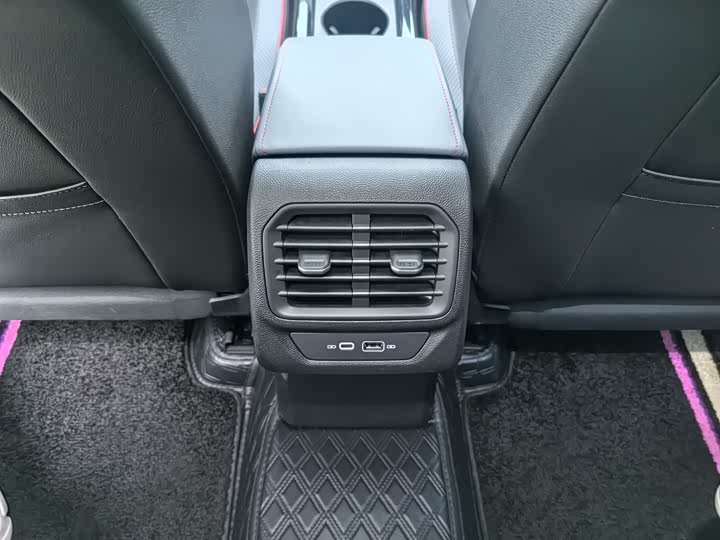 Фото 10 - Volkswagen Lamando L