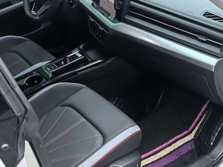 Фото 19 - Volkswagen Lamando L