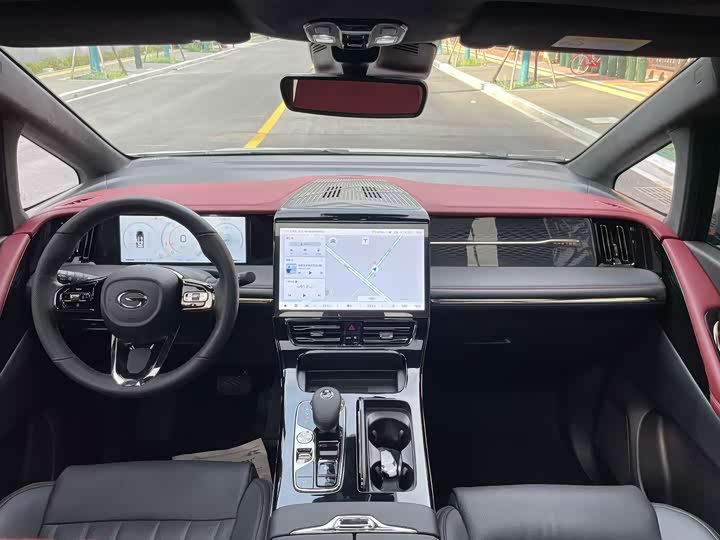 Фото 9 - GAC Trumpchi M8