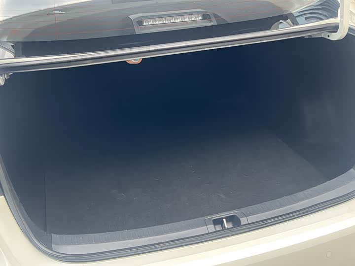 Фото 17 - Toyota Allion