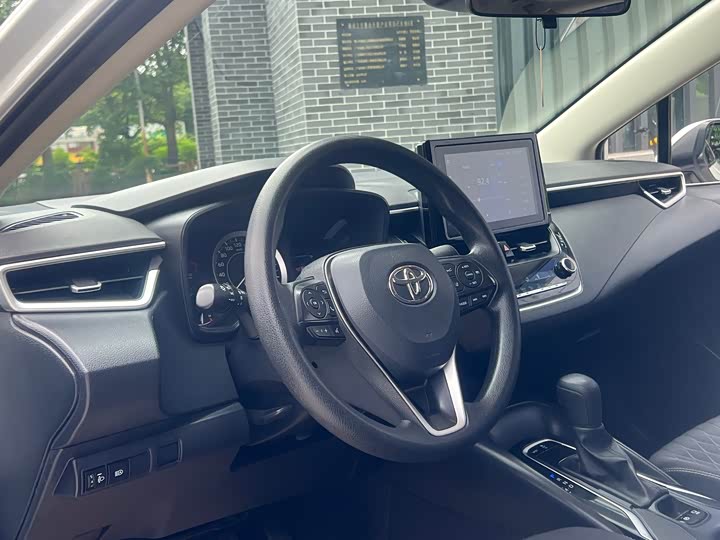 Фото 18 - Toyota Allion