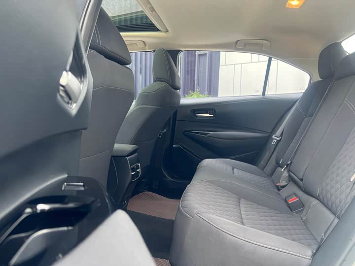 Фото 22 - Toyota Allion