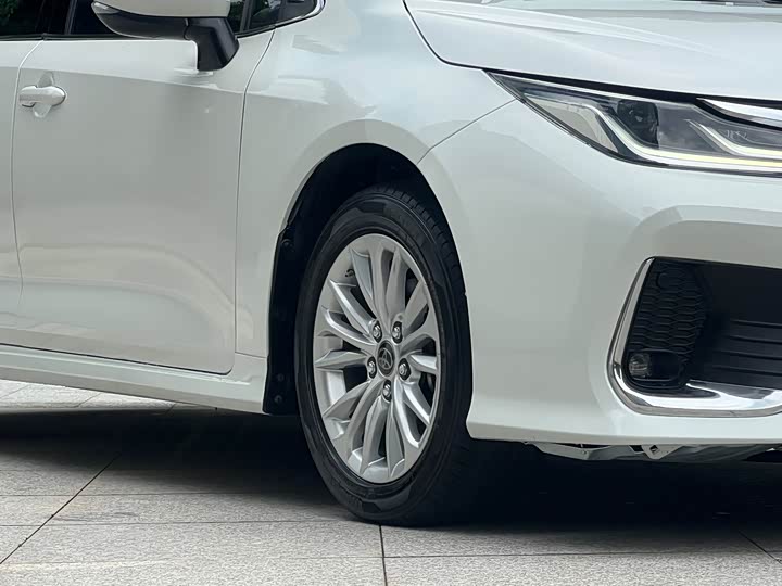 Фото 5 - Toyota Allion