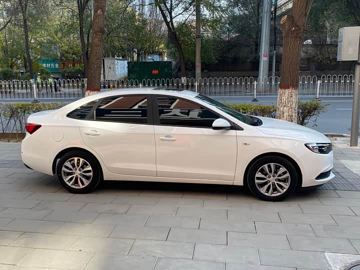 Фото 7 - Buick Excelle GT