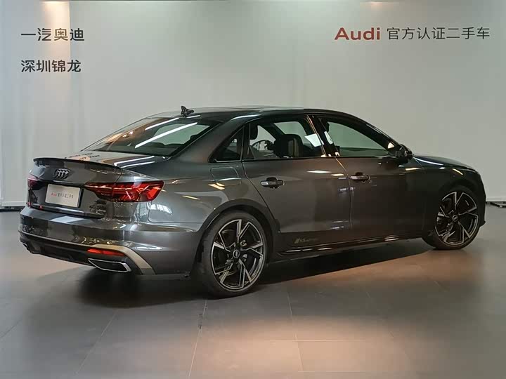 Фото 3 - Audi A4L