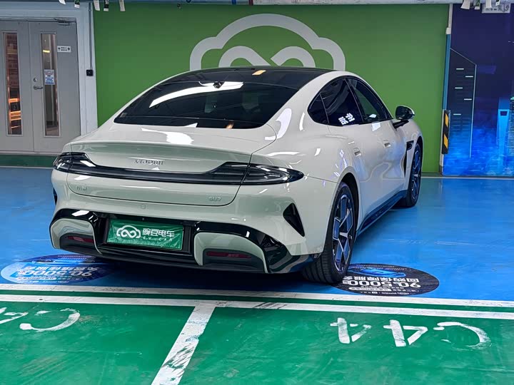 Фото 21 - Xiaomi SU7