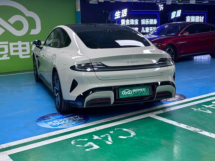 Фото 23 - Xiaomi SU7