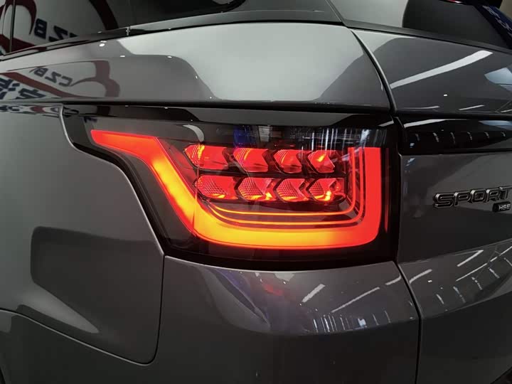 Фото 12 - Land Rover Range Rover Sport