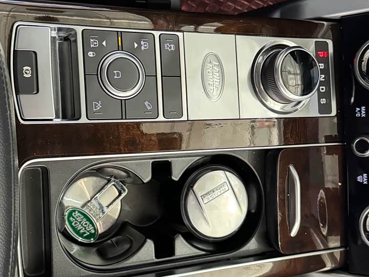 Фото 21 - Land Rover Range Rover