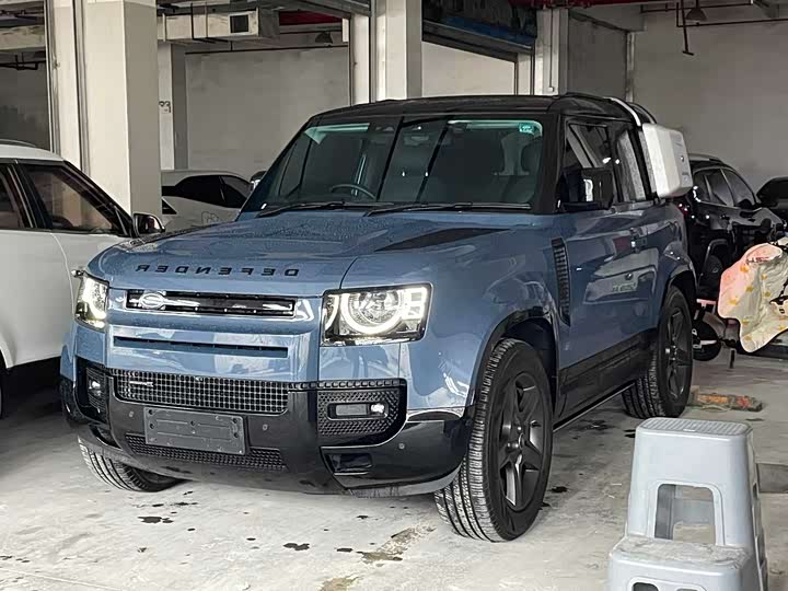 Фото 1 - Land Rover Defender