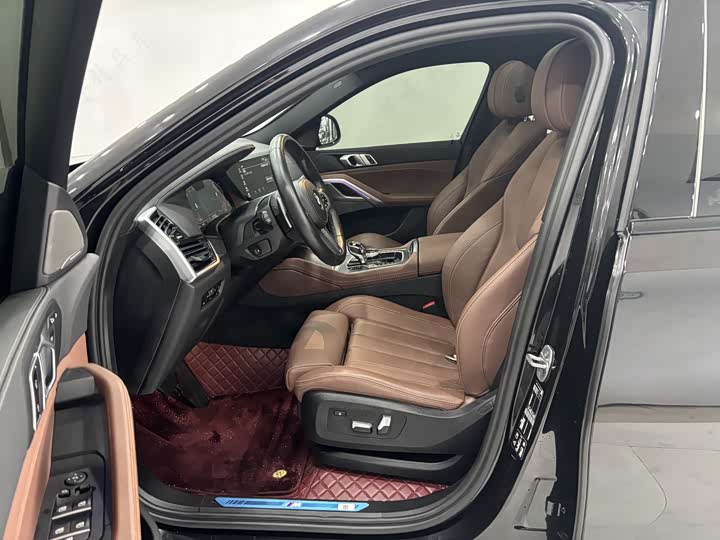 Фото 15 - BMW X6