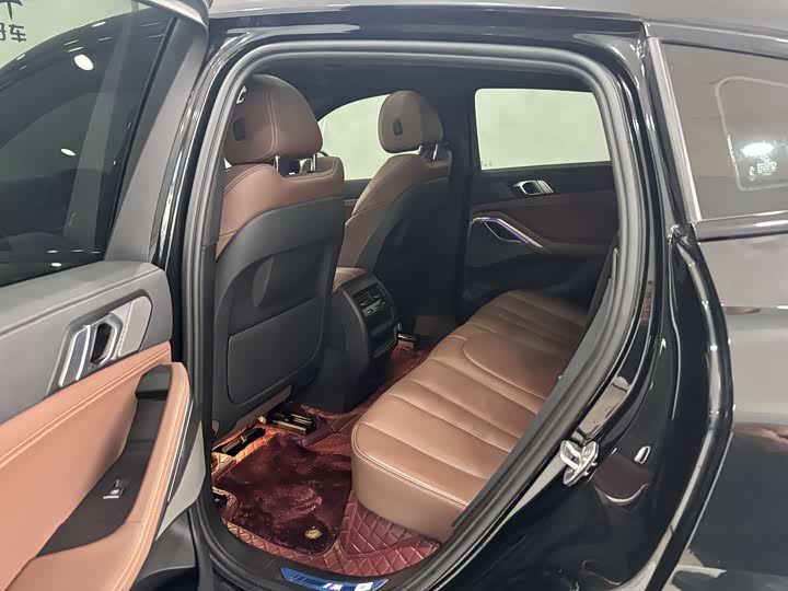 Фото 24 - BMW X6