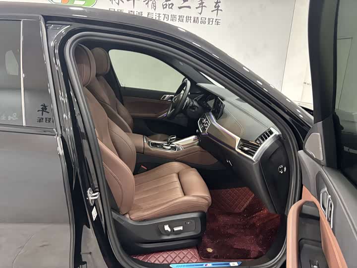 Фото 28 - BMW X6